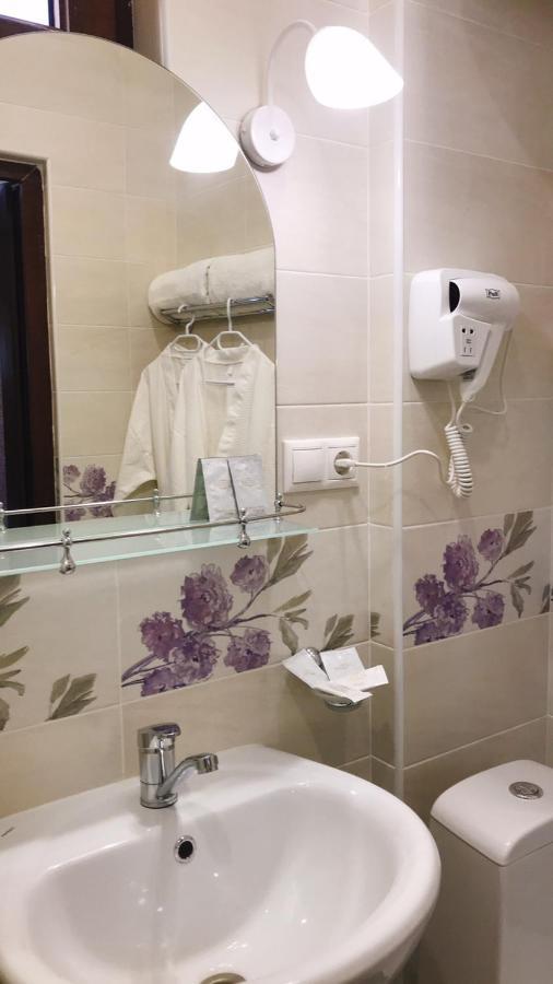 Hotel In Sukhum 수쿰 외부 사진
