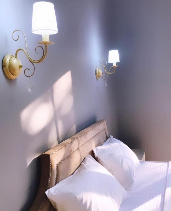 Hotel In Sukhum 수쿰 외부 사진